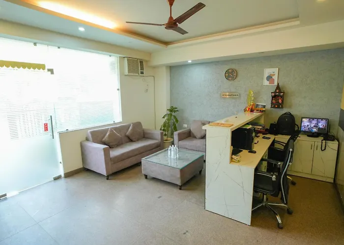 Serviced Luxury Suites With Kitchenette & Balcony At Sector 45